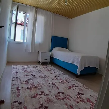 Demir Apart-otel *